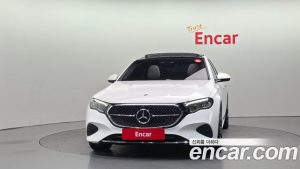 Mercedes-Benz E-Class E200 Avantgarde 2025 года из Южной Кореи