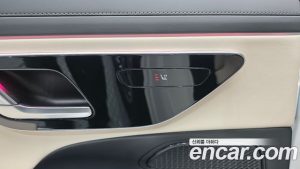 Mercedes-Benz E-Class E200 Avantgarde 2025 года из Южной Кореи