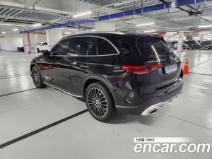 Mercedes-Benz GLC-Class GLC300 4MATIC AMG Line 2025 года из Южной Кореи