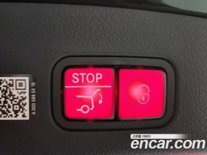 Mercedes-Benz GLC-Class GLC300 4MATIC AMG Line 2025 года из Южной Кореи