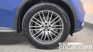 Mercedes-Benz GLC-Class GLC220 d 4MATIC 2025 года из Южной Кореи