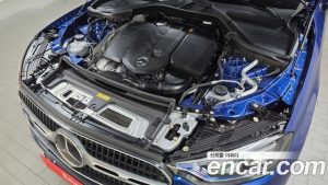 Mercedes-Benz GLC-Class GLC220 d 4MATIC 2025 года из Южной Кореи