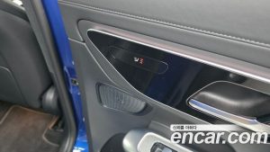 Mercedes-Benz GLC-Class GLC220 d 4MATIC 2025 года из Южной Кореи