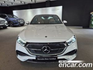 Mercedes-Benz E-Class E300 4MATIC AMG Line 2026 года из Южной Кореи
