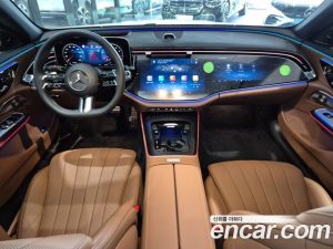 Mercedes-Benz E-Class E300 4MATIC AMG Line 2026 года из Южной Кореи