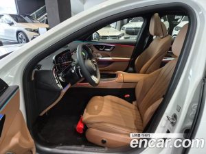 Mercedes-Benz E-Class E300 4MATIC AMG Line 2026 года из Южной Кореи