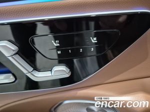 Mercedes-Benz E-Class E300 4MATIC AMG Line 2026 года из Южной Кореи