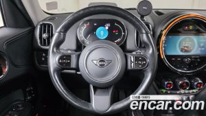Mini Countryman CLASSIC Plus COMFORT PACK 2023 года из Южной Кореи