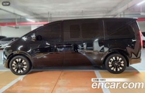 Hyundai Staria Lounge 9-Seater 2025 года из Южной Кореи