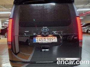 Hyundai Staria Lounge 9-Seater 2025 года из Южной Кореи