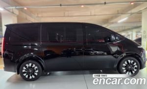 Hyundai Staria Lounge 9-Seater 2025 года из Южной Кореи
