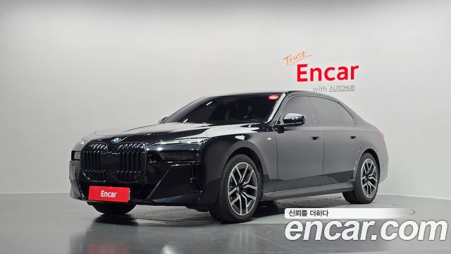 BMW 7-Series 740d xDrive M Sport 2025 года из Кореи