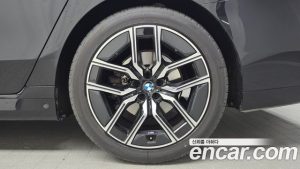 BMW 7-Series 740d xDrive M Sport 2025 года из Южной Кореи