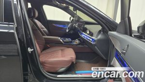 BMW 7-Series 740d xDrive M Sport 2025 года из Южной Кореи