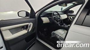 Land Rover Discovery Sport P250 Dynamic SE 2024 года из Южной Кореи