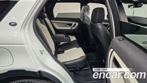 Land Rover Discovery Sport P250 Dynamic SE 2024 года из Южной Кореи