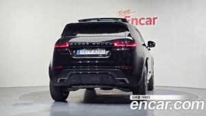 Land Rover Range Rover Evoque P250 Dynamic SE 2024 года из Южной Кореи
