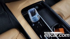 Volvo XC90 T8 ULTIMATE Bright HYBRID 2023 года из Южной Кореи