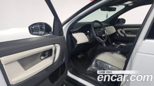 Land Rover Discovery Sport P250 Dynamic SE 2024 года из Южной Кореи