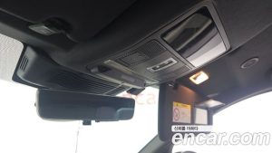 Land Rover Discovery Sport P250 Dynamic SE 2024 года из Южной Кореи