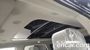 Land Rover Range Rover Evoque P250 S 2025 года из Южной Кореи