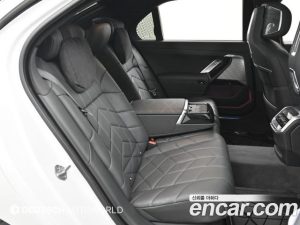 BMW 7-Series 740d xDrive M Sport 2024 года из Южной Кореи