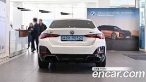BMW i4 M50 2023 года из Южной Кореи