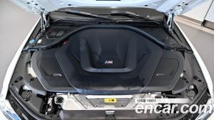 BMW i4 M50 2023 года из Южной Кореи