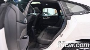 BMW i4 M50 2023 года из Южной Кореи