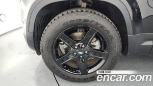 Land Rover Defender 110 D250 SE 2023 года из Южной Кореи