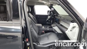 Land Rover Defender 110 D250 SE 2023 года из Южной Кореи