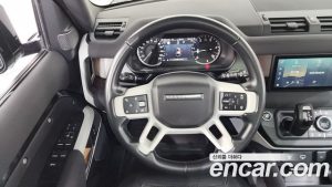 Land Rover Defender 110 D250 SE 2023 года из Южной Кореи
