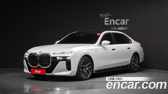 BMW 7-Series 740i xDrive M Sport 2024 года из Кореи