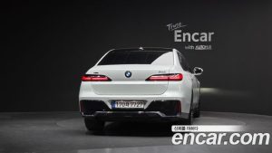 BMW 7-Series 740i xDrive M Sport 2024 года из Южной Кореи