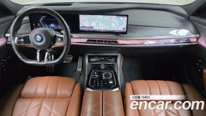 BMW 7-Series 740i xDrive M Sport 2024 года из Южной Кореи