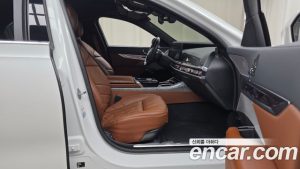 BMW 7-Series 740i xDrive M Sport 2024 года из Южной Кореи