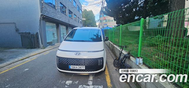 Hyundai Staria 4WD Lounge 7-Seater 2025 года из Кореи