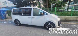 Hyundai Staria 4WD Lounge 7-Seater 2025 года из Южной Кореи
