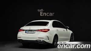 Mercedes-Benz C-Class C200 AMG Line 2025 года из Южной Кореи