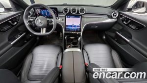 Mercedes-Benz C-Class C200 AMG Line 2025 года из Южной Кореи