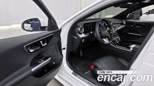 Mercedes-Benz C-Class C200 AMG Line 2025 года из Южной Кореи