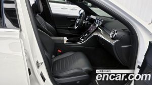 Mercedes-Benz C-Class C200 AMG Line 2025 года из Южной Кореи