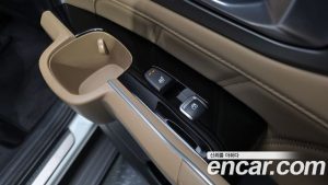 Kia Sorento Бензин 2.5T 2WD 2024 года из Южной Кореи