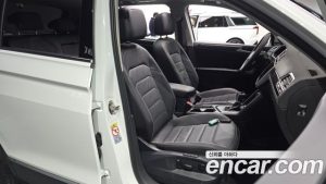 Volkswagen Tiguan 2.0 TDI Prestige 2024 года из Южной Кореи