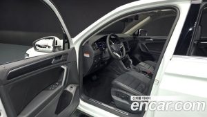 Volkswagen Tiguan 2.0 TDI Prestige 2024 года из Южной Кореи