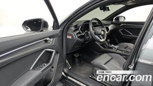 Audi Q3 35 TDI 4WD Premium Sportback 2023 года из Южной Кореи