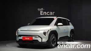 Kia EV3 Standard 2WD 2025 года из Южной Кореи