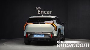 Kia EV3 Standard 2WD 2025 года из Южной Кореи