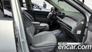 Kia EV3 Standard 2WD 2025 года из Южной Кореи