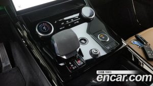 Land Rover Range Rover Sport P360 HSE Dynamic 2023 года из Южной Кореи